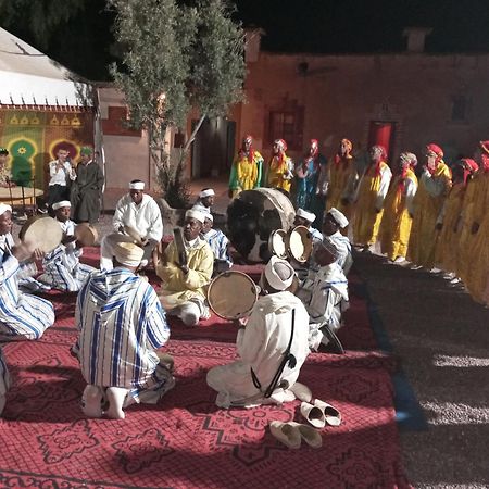 Auberge Restaurant Tissili " Oasis De Fint" Dış mekan fotoğraf