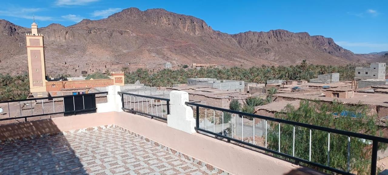 Auberge Restaurant Tissili " Oasis De Fint" Dış mekan fotoğraf