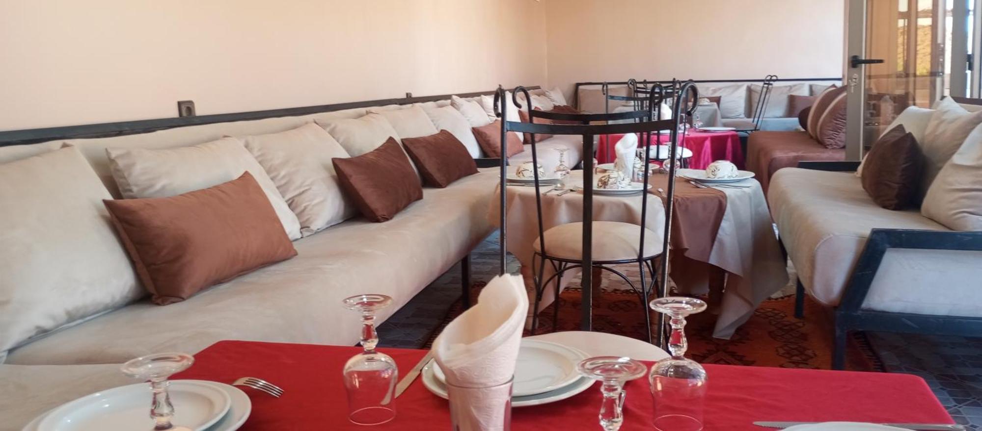 Auberge Restaurant Tissili " Oasis De Fint" Dış mekan fotoğraf
