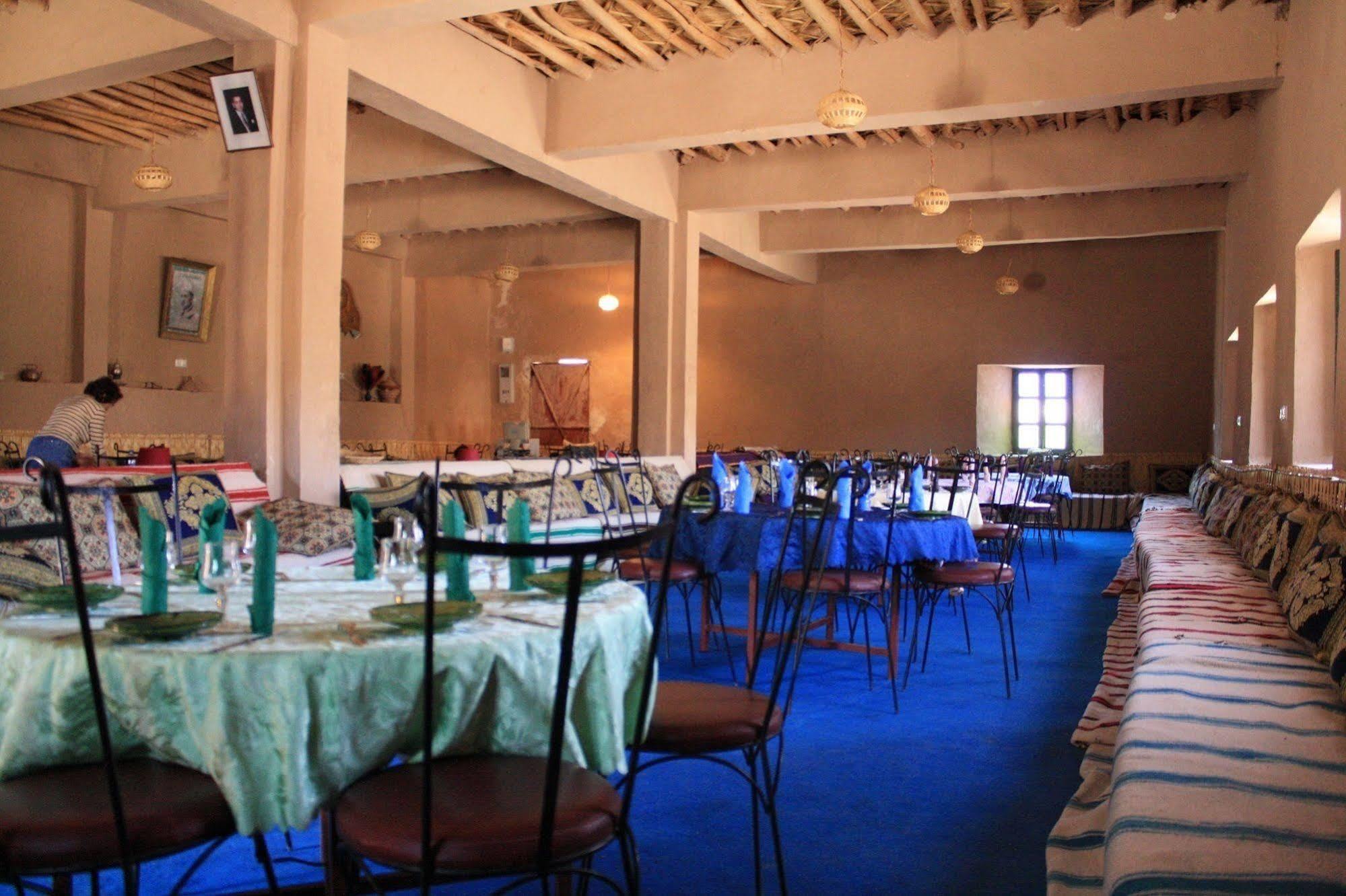 Auberge Restaurant Tissili " Oasis De Fint" Dış mekan fotoğraf